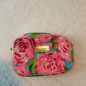 Lilly P flower makeup bag!!